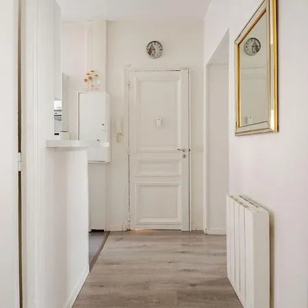 Apartment Proche Montmartre *